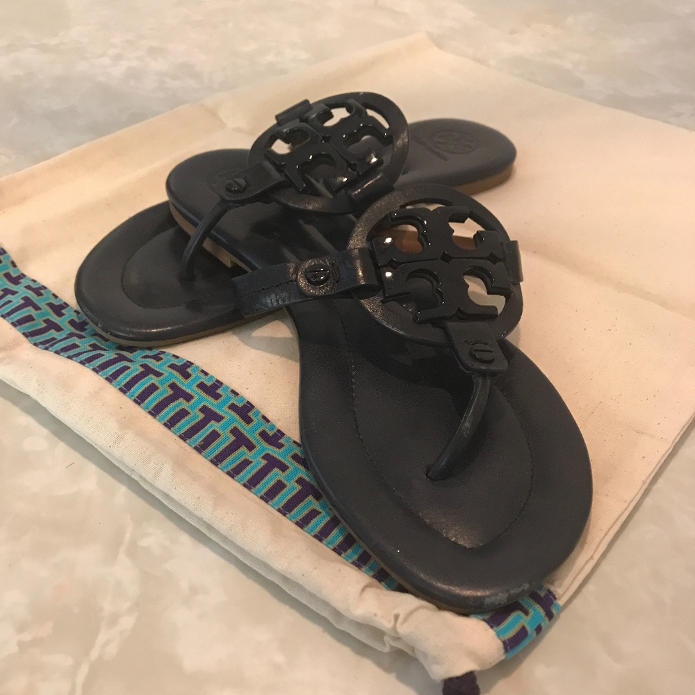 Tory Burch Miller sandals in navy- size 7.5